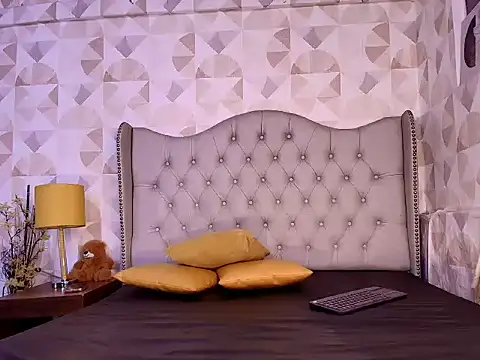 Sofia_Blosom live cam on StripChat