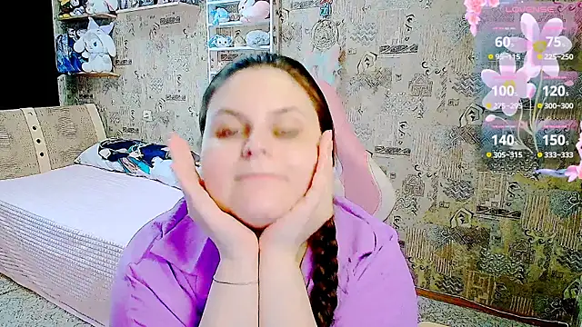 WhisperInTheDarkk live cam on StripChat