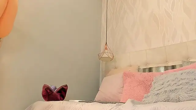 CHRISTY_BAKER live cam on StripChat