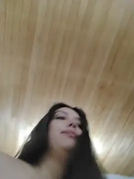 bella karoline