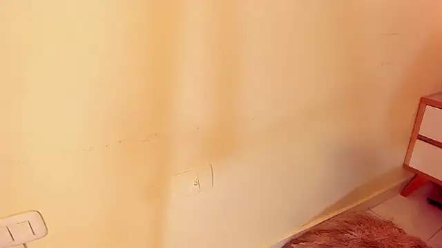 MELISSAROUGE webcam