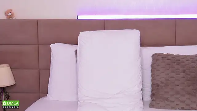 EmilySin_ webcam