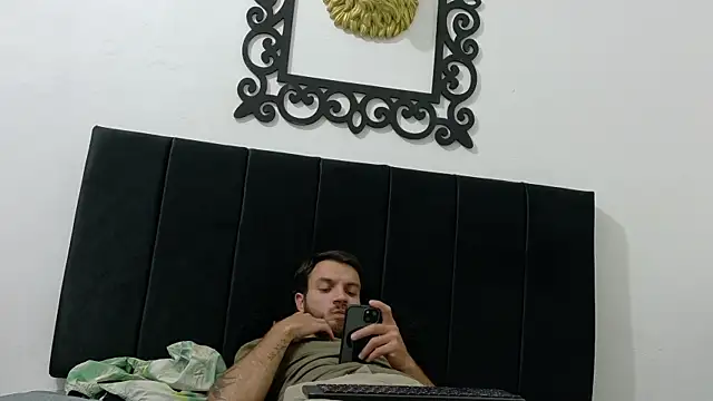 Santhiago_Jonnes webcam