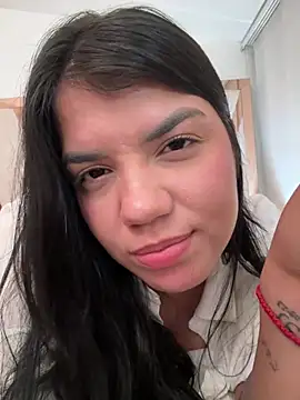emma_lopes live cam on StripChat