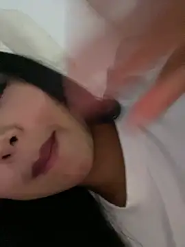 SOPHIACANDY19_ live cam on StripChat