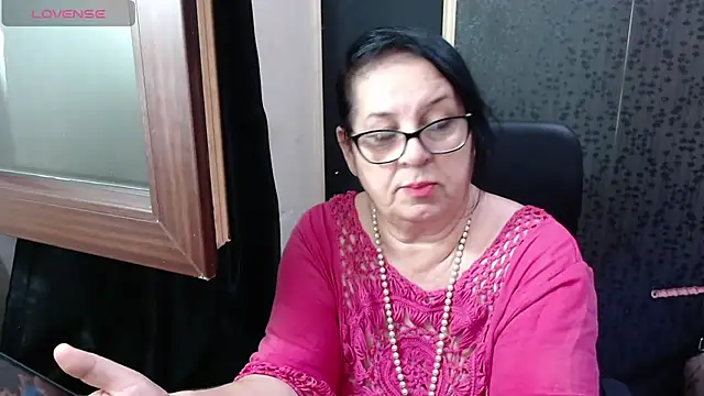MissSanjanne live cam on StripChat