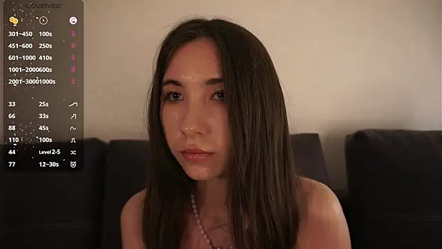 NanceeWestaway live cam on StripChat