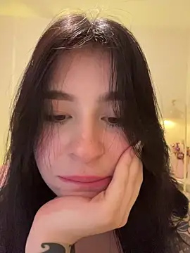 evelynrosess1 live cam on StripChat