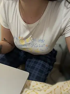 Sofi_797 live cam on StripChat