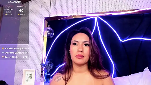 ADARHARAMIREZMD live cam on StripChat