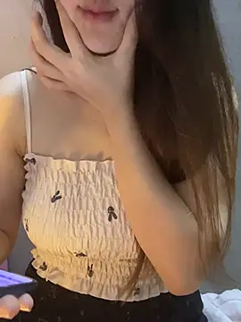 Hinne99 live cam on StripChat