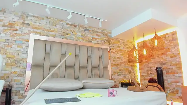 karla_dunn webcam
