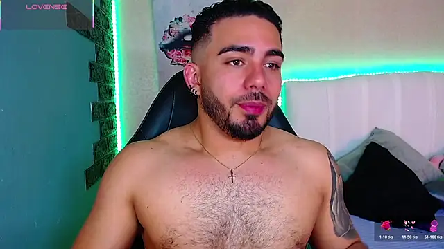 adamhairy webcam