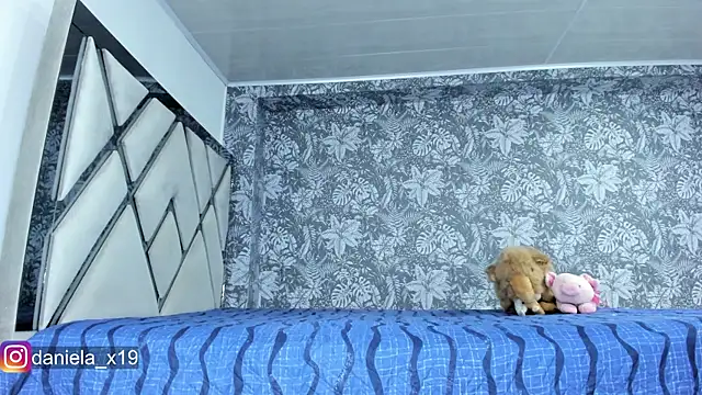 Daniela_x19 webcam