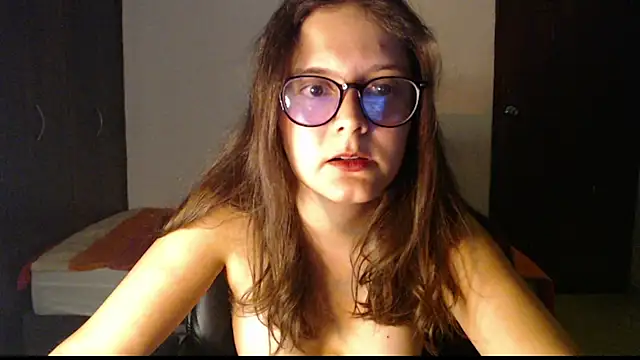 MadieeLorez webcam