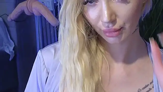 KarmaArms webcam