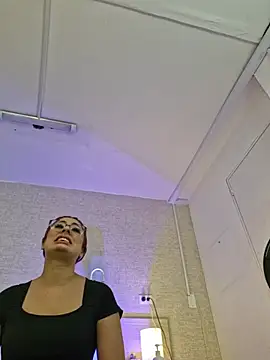 Scarlet_Evanss_ webcam