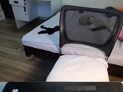 Mia-Zhen webcam