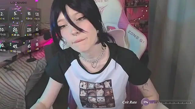 Tati_Crackling webcam