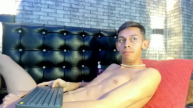 Ander_cooper1 webcam