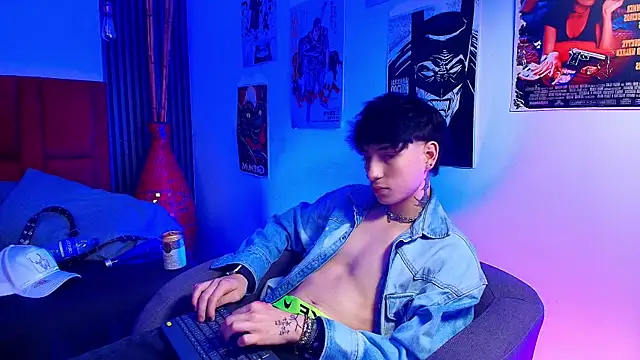 BLAKE___01 webcam