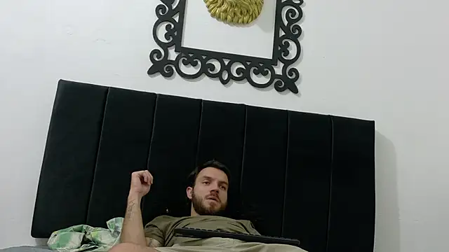Santhiago_Jonnes webcam