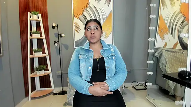 aisha_rae webcam
