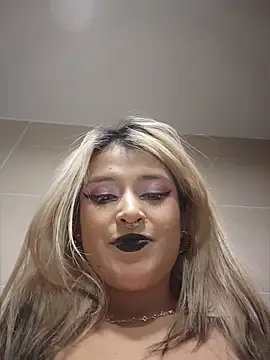 Miss_tentation webcam