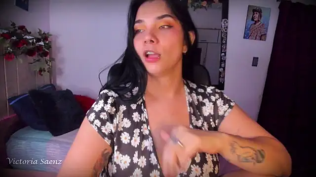 victoriaasaenz_ webcam