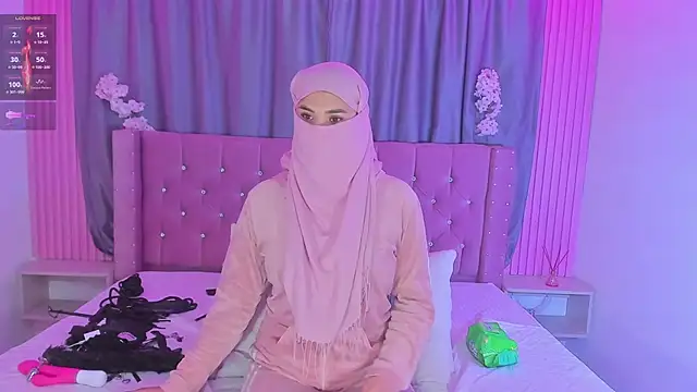 Nayla-Mouna