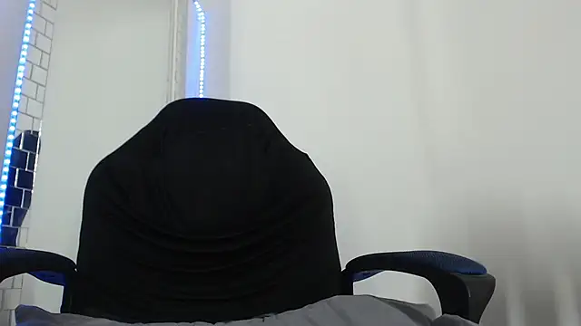Nash_fit18 live cam on StripChat