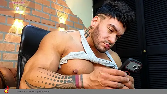 zac_levis_ webcam