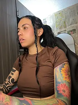 i_am_nina_ webcam