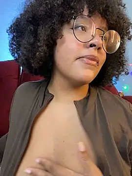 99_Lilith webcam