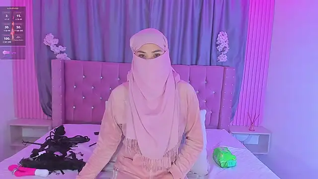 Nayla-Mouna webcam