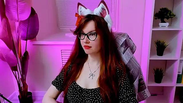 CarolGiggly live sex cam