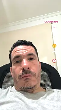 Lord_Two live cam on StripChat