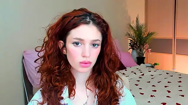 ChristinaConteeree webcam