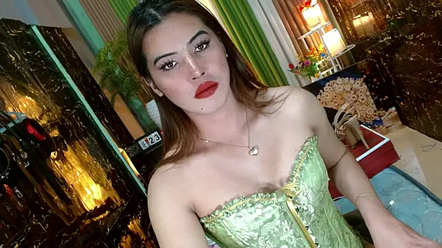 Queen_kendalx19 live cam on StripChat