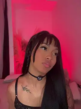 ItsBellaPorch webcam