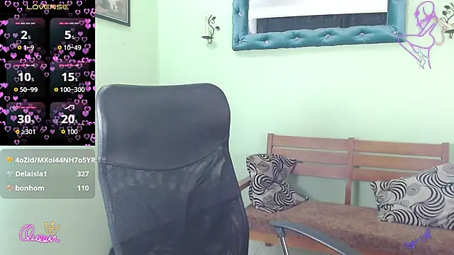 _Victoria_Jones_ webcam