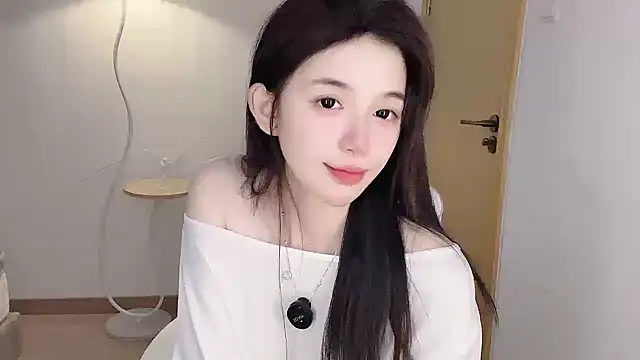Annie-3 webcam