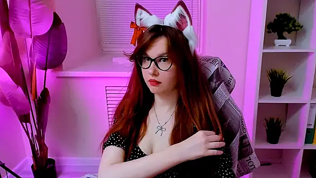 CarolGiggly webcam
