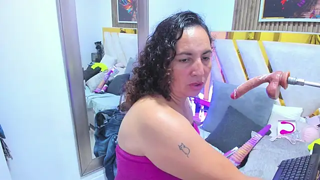Luna_Naughty1 webcam