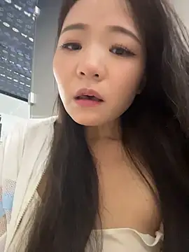 xiaoxiaocheng678 live cam on StripChat
