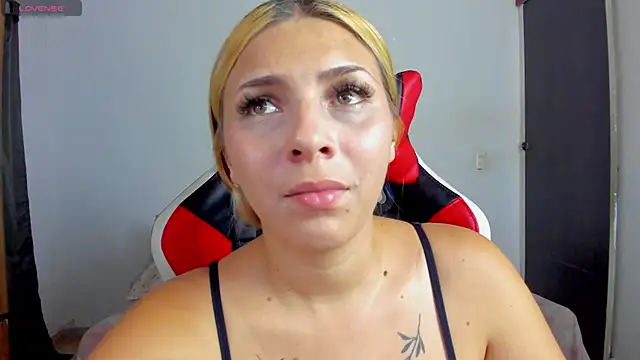 lana-rosse webcam