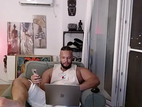 1LordKingsley live cam on StripChat