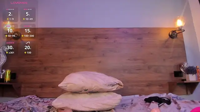 MOONWUW webcam
