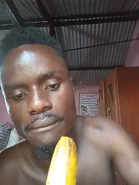 Sexboi254 webcam