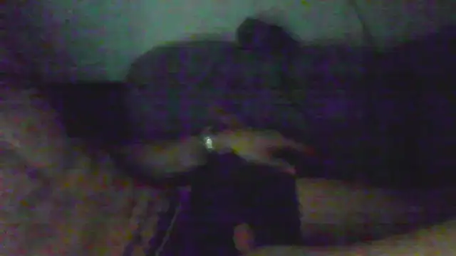 ngulasoret live cam on StripChat
